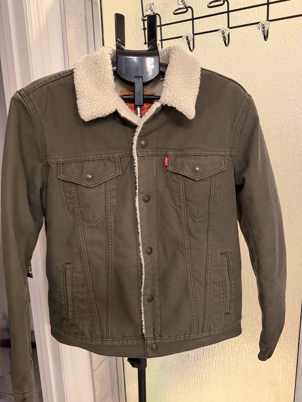 Levi's Olive Green Sherpa-Lined Jacket with Cream Collar